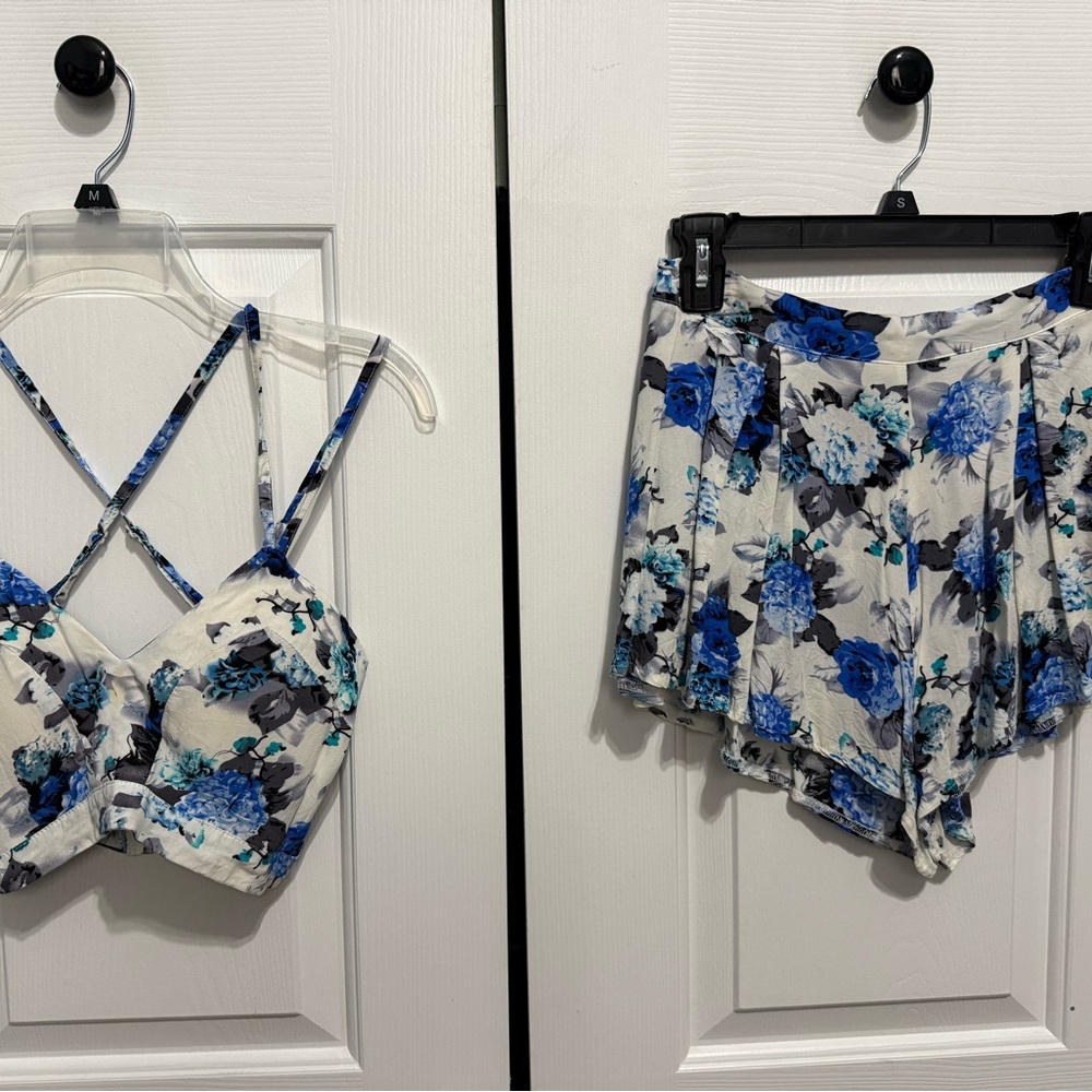 Floral Blue and White Two-Piece Set